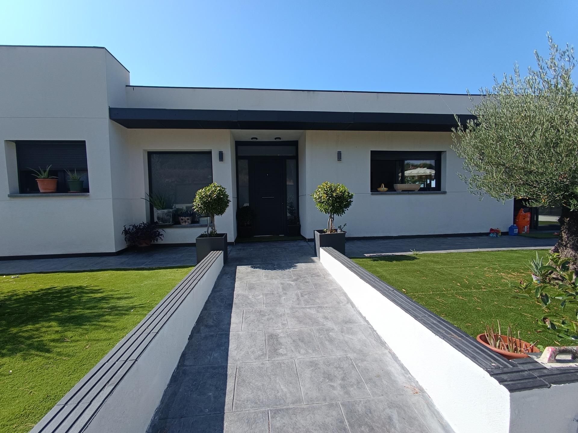 Vista exterior de Casa o chalet en venta en Caldes de Montbui con Calefacción, Jardín privado y Terraza