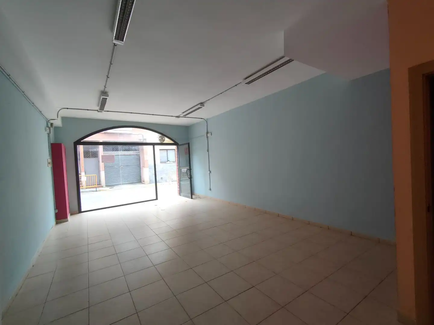 Local comercial en alquiler en Begues, imagen 5