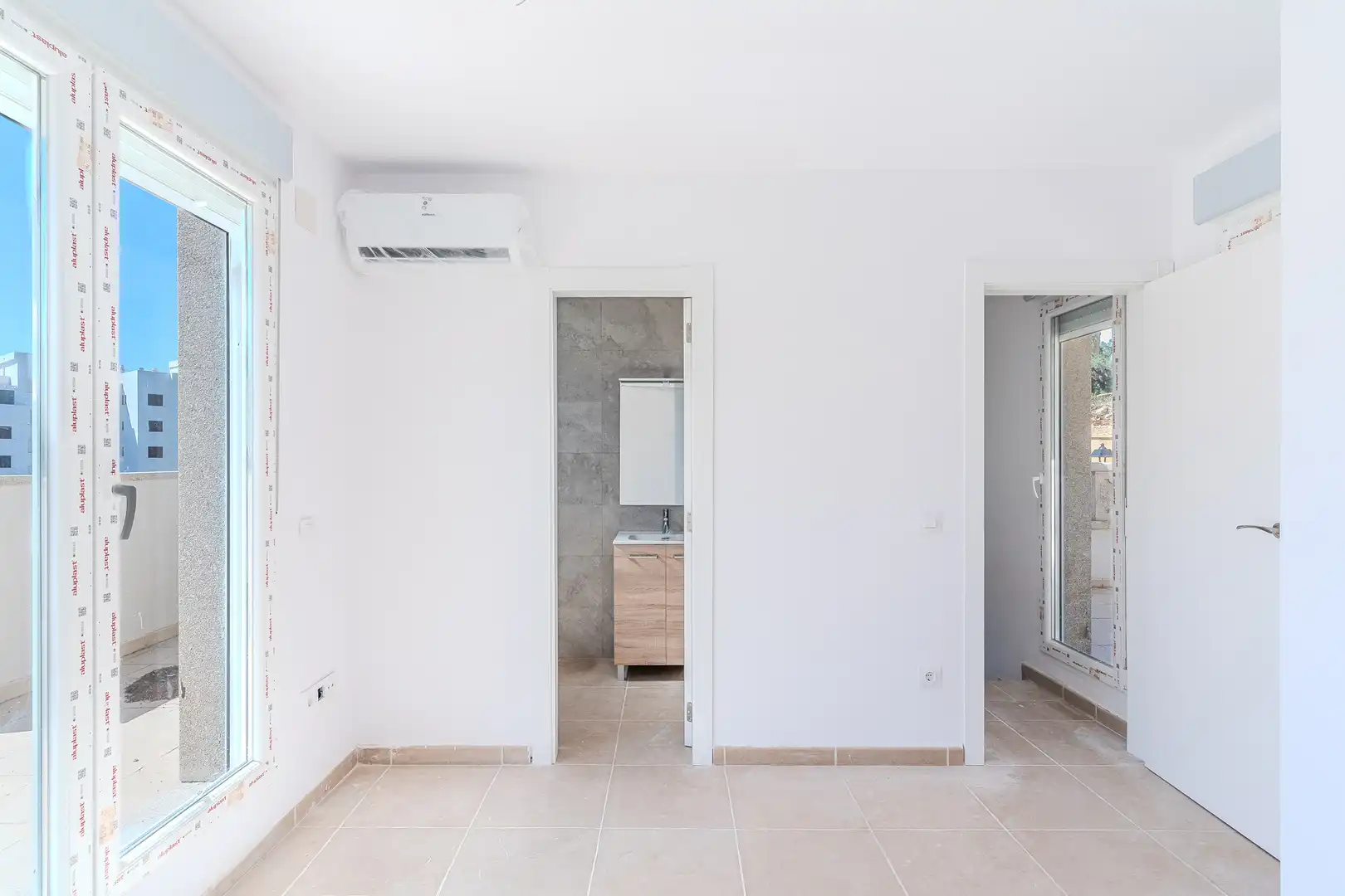 Villa mit Terrasse zum Verkauf in Avenida Manila, imagen 26