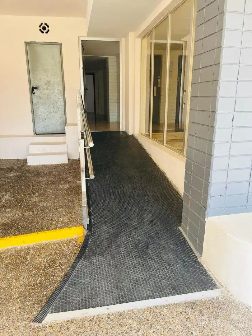 Flat for sale in Sueca  with Air Conditioner, Private garden and Storage room