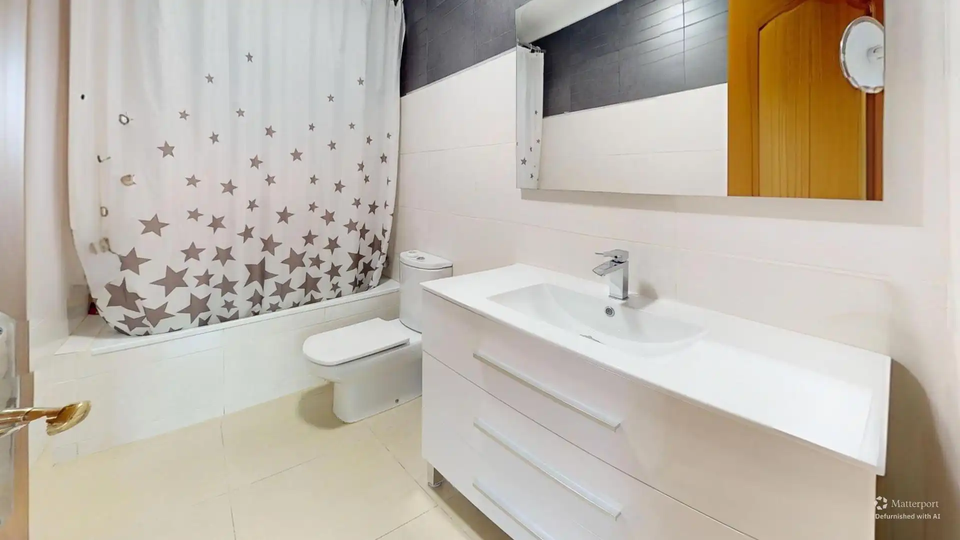 Badezimmer von Einfamilien-Reihenhaus zum Verkauf in Elche / Elx mit Privatgarten, Terrasse und Gemeinschaftspool