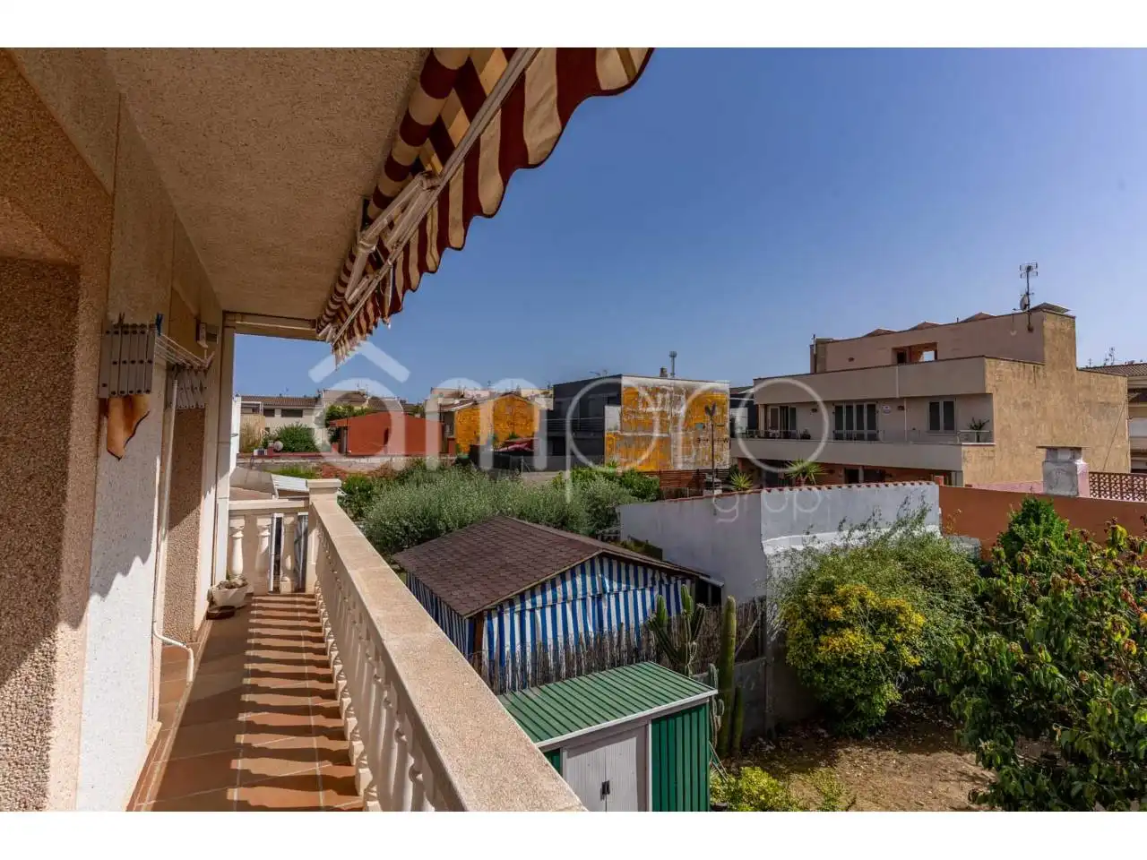Terraza de Dúplex en venta en Vilanova i la Geltrú con Terraza, Balcón y Alarma