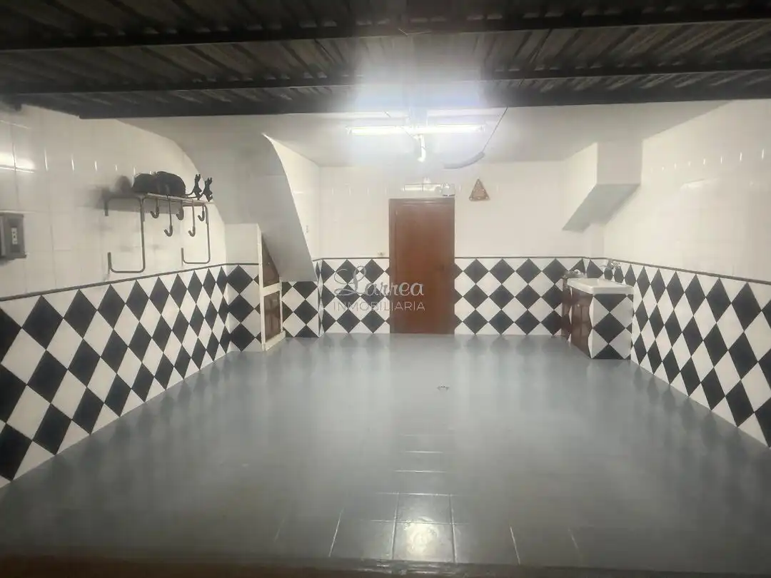 Casa adosada en venda en Sopela amb Calefacció, Jardí privat i Terrassa