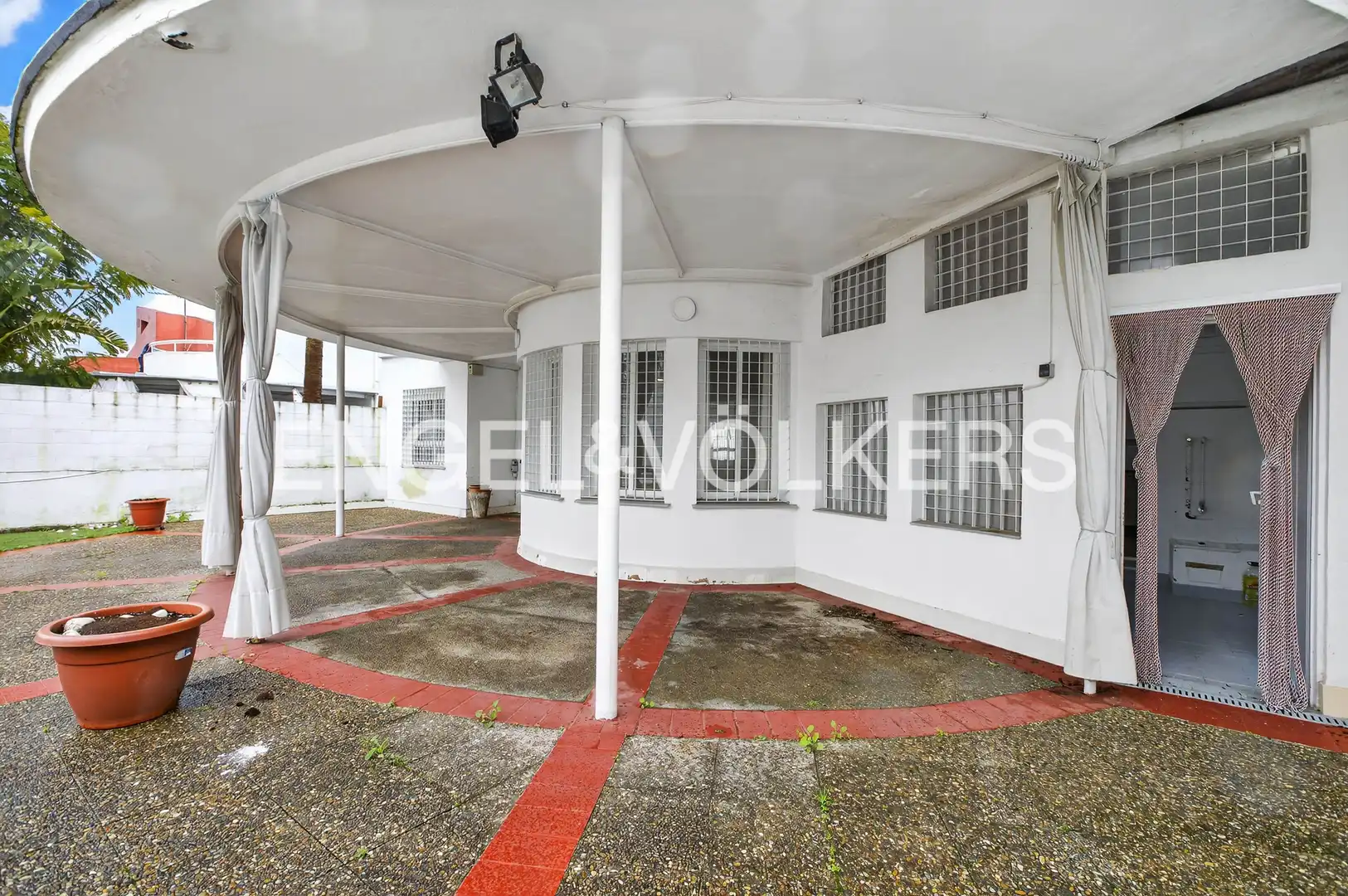 Exterior view of Houses for sale in Tomares  with Air Conditioner, Heating and Private garden
