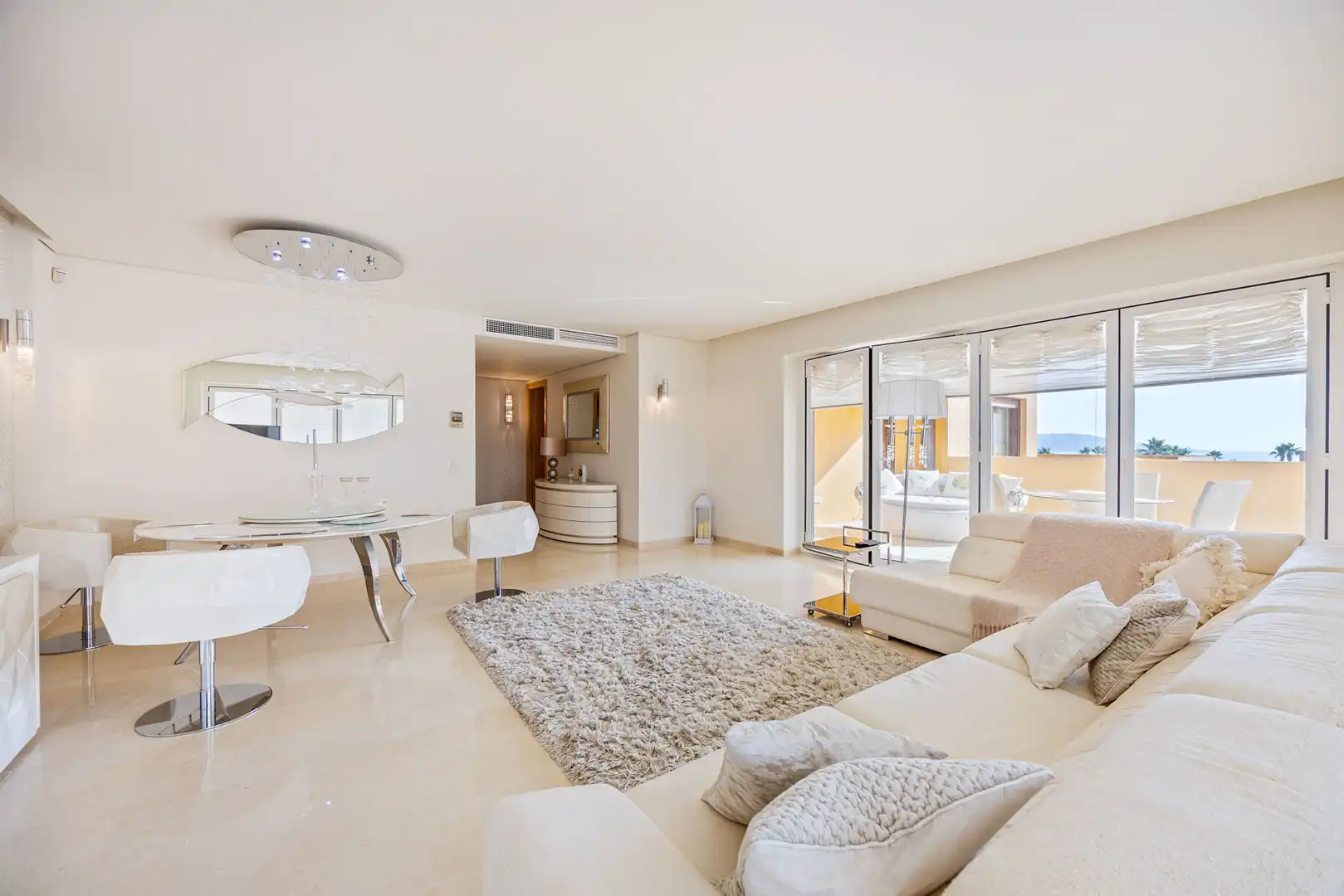 Apartment with pool for sale in Puerto de Sotogrande - La Marina, imagen 5