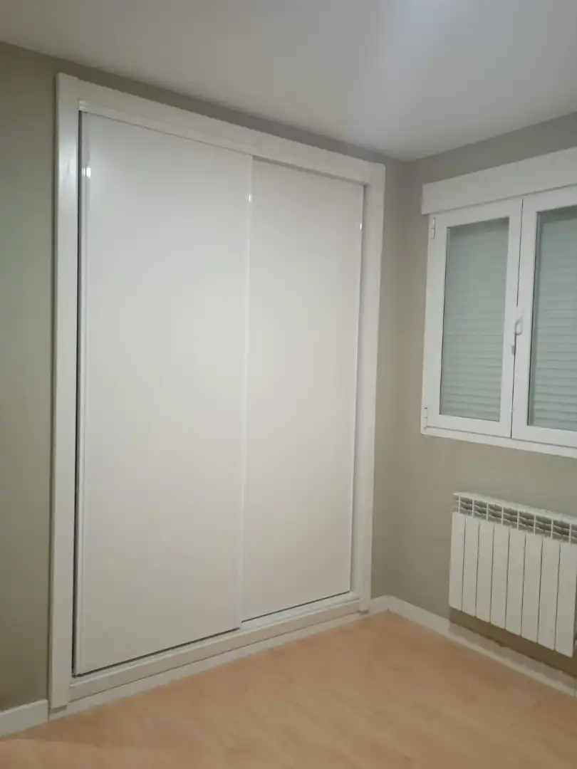 Habitación de Casa o chalet en venta en Santo Domingo-Caudilla con Calefacción y Jardín privado