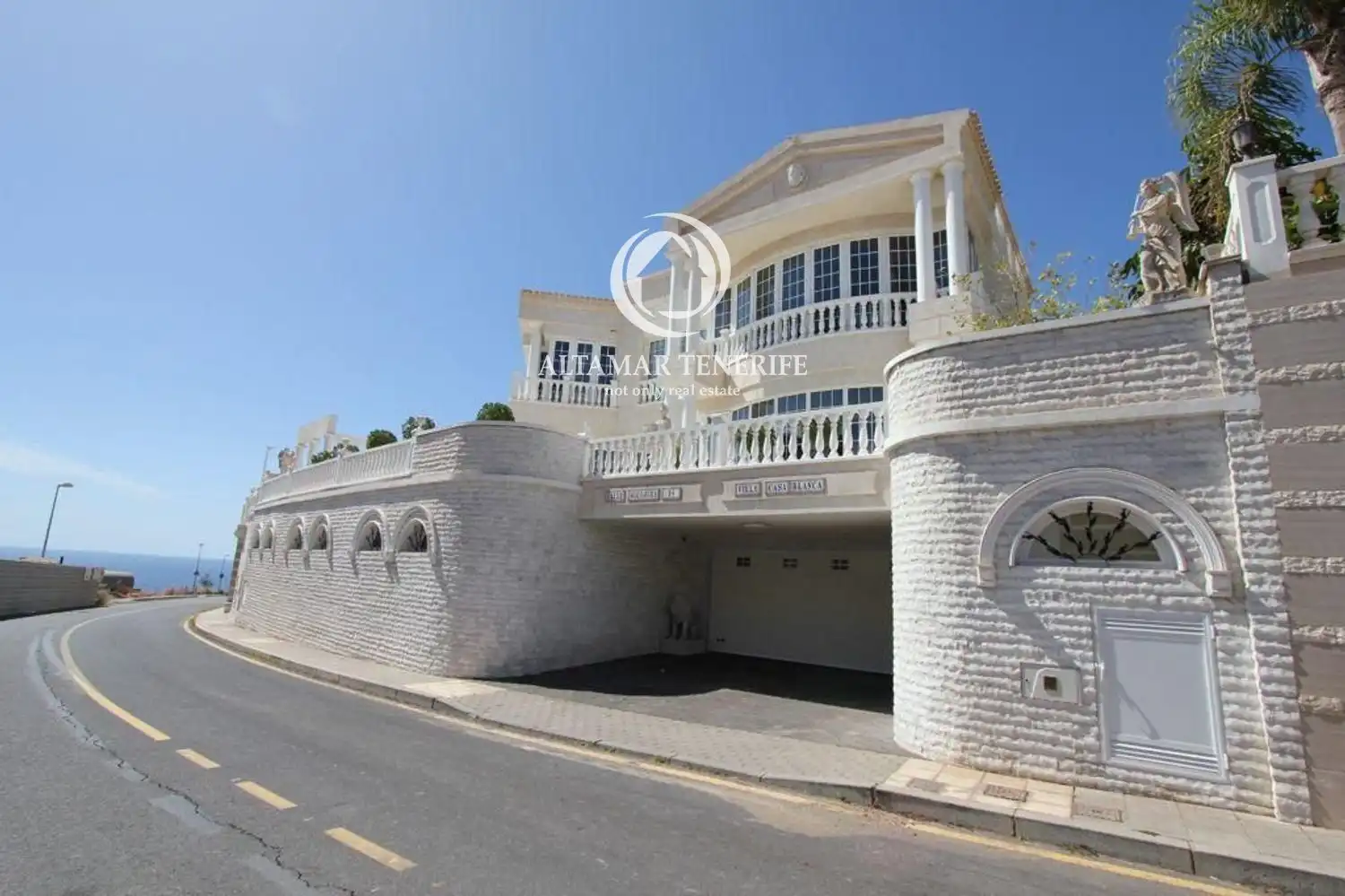 Casa con piscina en venta en CALLE ALCOJORA, imagen 6