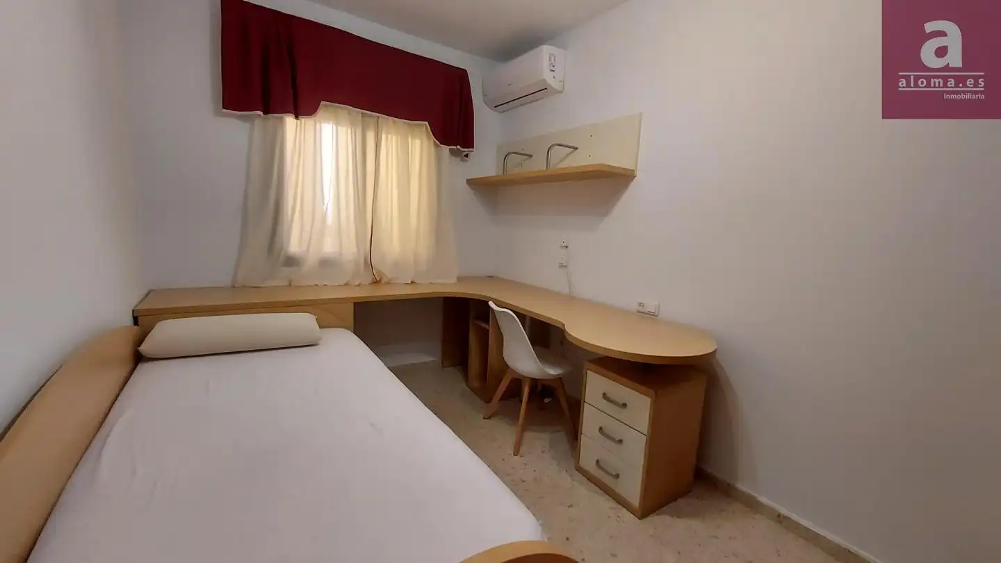 Bedroom of Flat for rent in Cáceres  with Heating, Terrace and Furnished