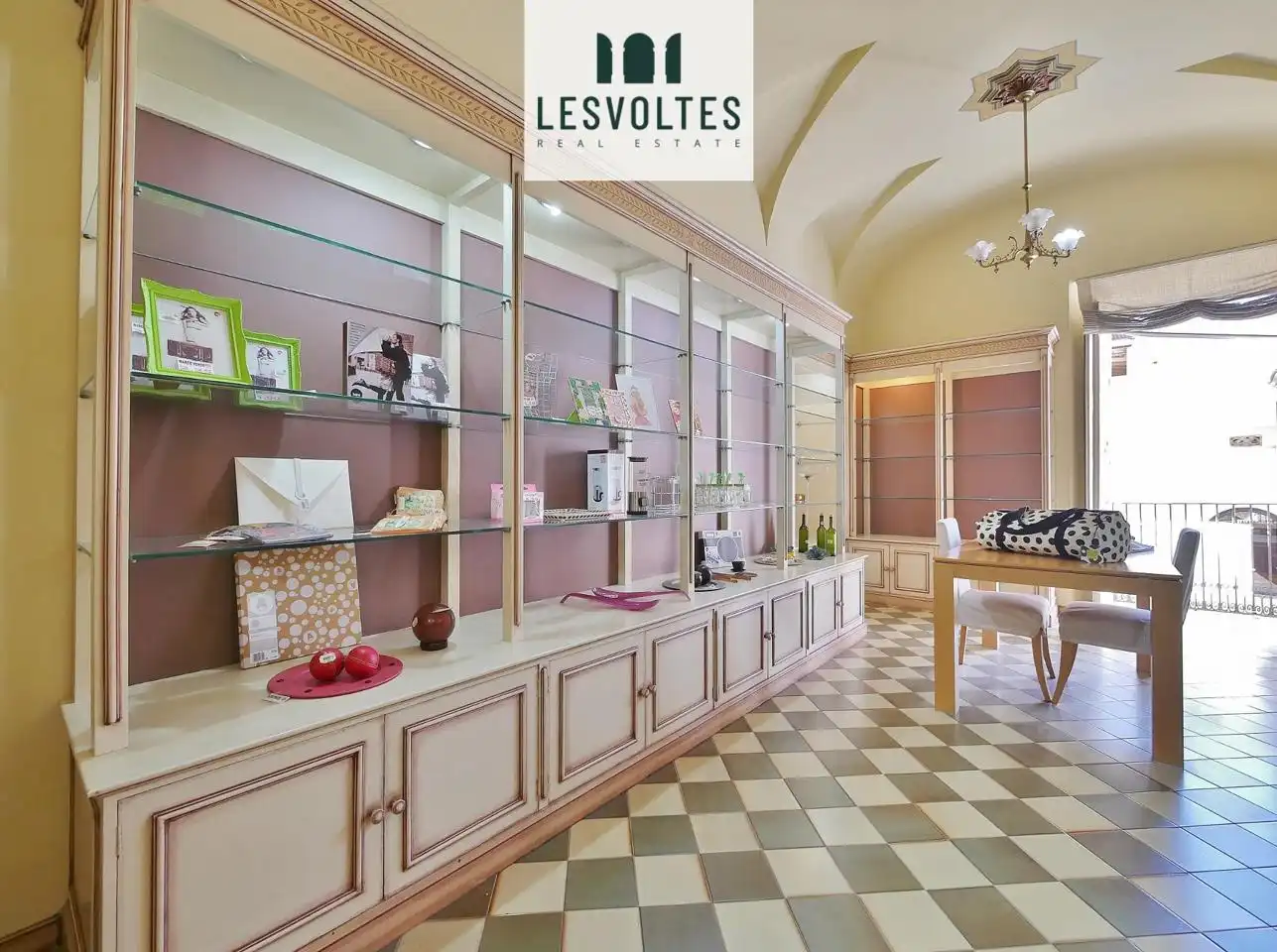 Business premises for sale in calle de Cavallers, imagen 15