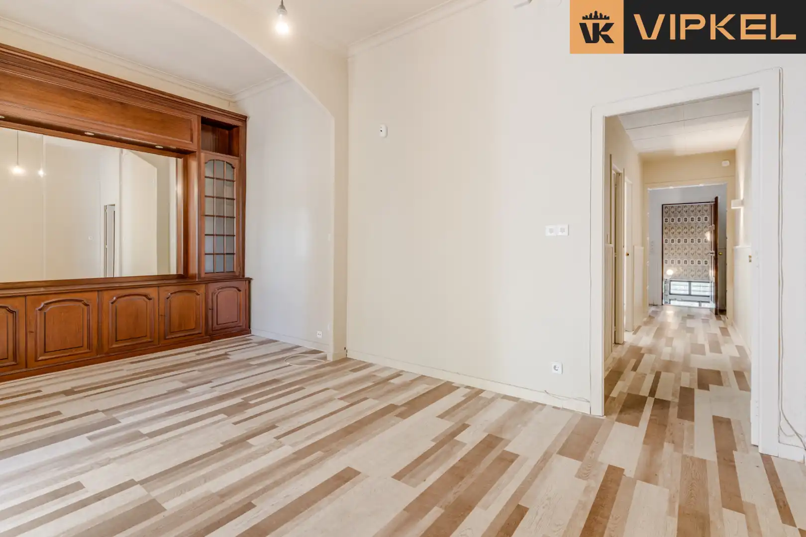 Schlafzimmer von Einfamilien-Reihenhaus zum Verkauf in Barcelona mit Privatgarten und Terrasse