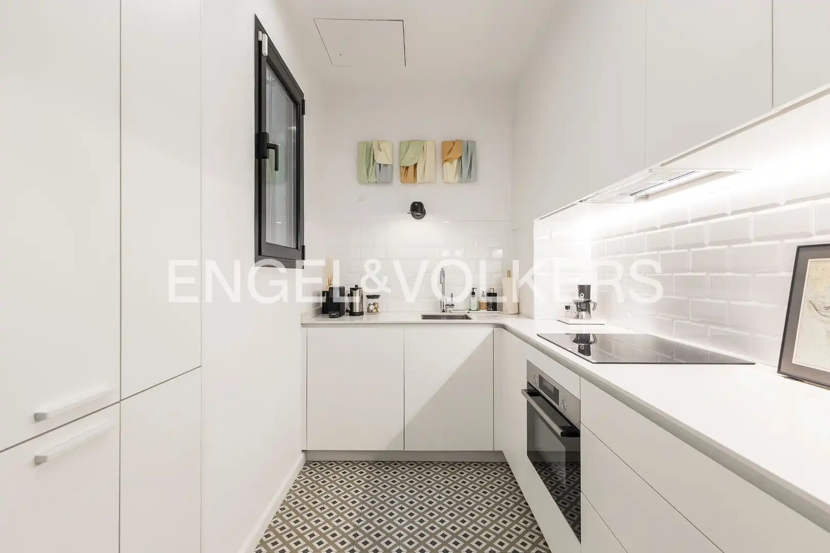 Kitchen of Flat for sale in Barcelona  with Air Conditioner, Heating and Balcony