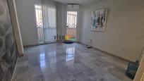 Living room of Flat for sale in Mairena del Aljarafe  with Air Conditioner, Private garden and Parquet flooring