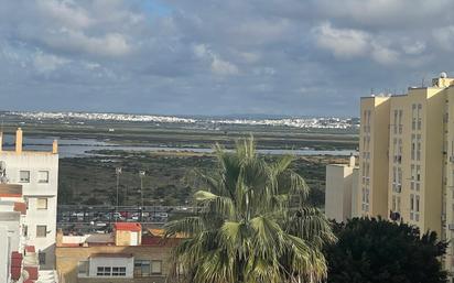 Exterior view of Flat for sale in San Fernando  with Terrace and Balcony