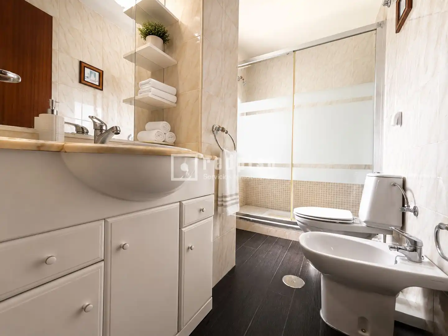 Bathroom of Houses for sale in Parla  with Heating, Terrace and Storage room