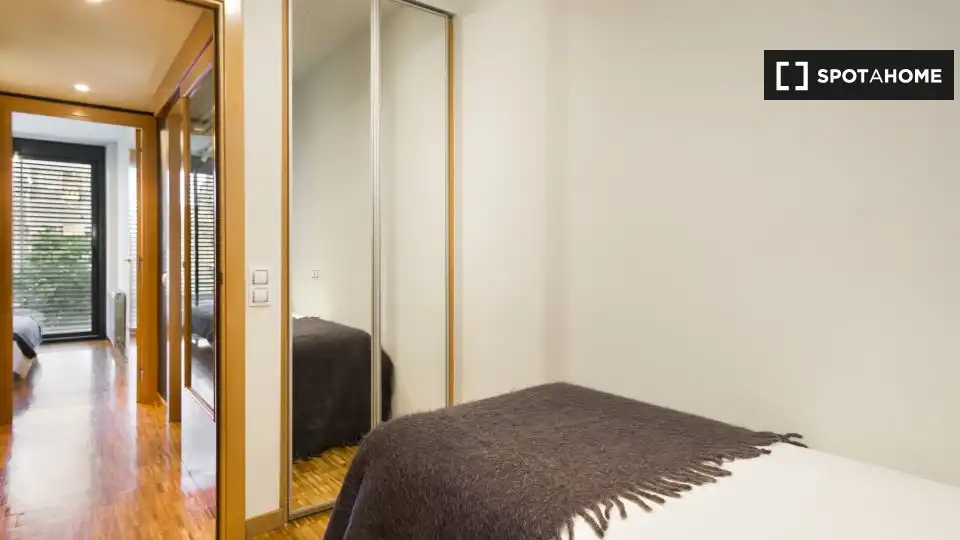 Appartamento con terrazza in affitto a Sarrià - Sant Gervasi, imagen 10