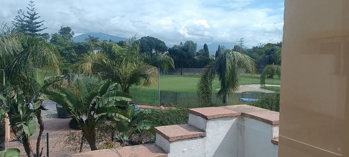 Jardín de Ático en venta en Marbella con Aire acondicionado, Calefacción y Terraza