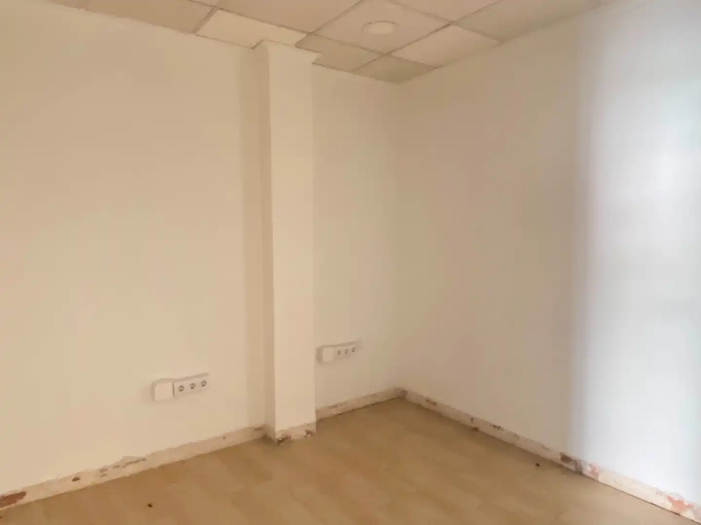 Local en venta en Bétera con Aire acondicionado