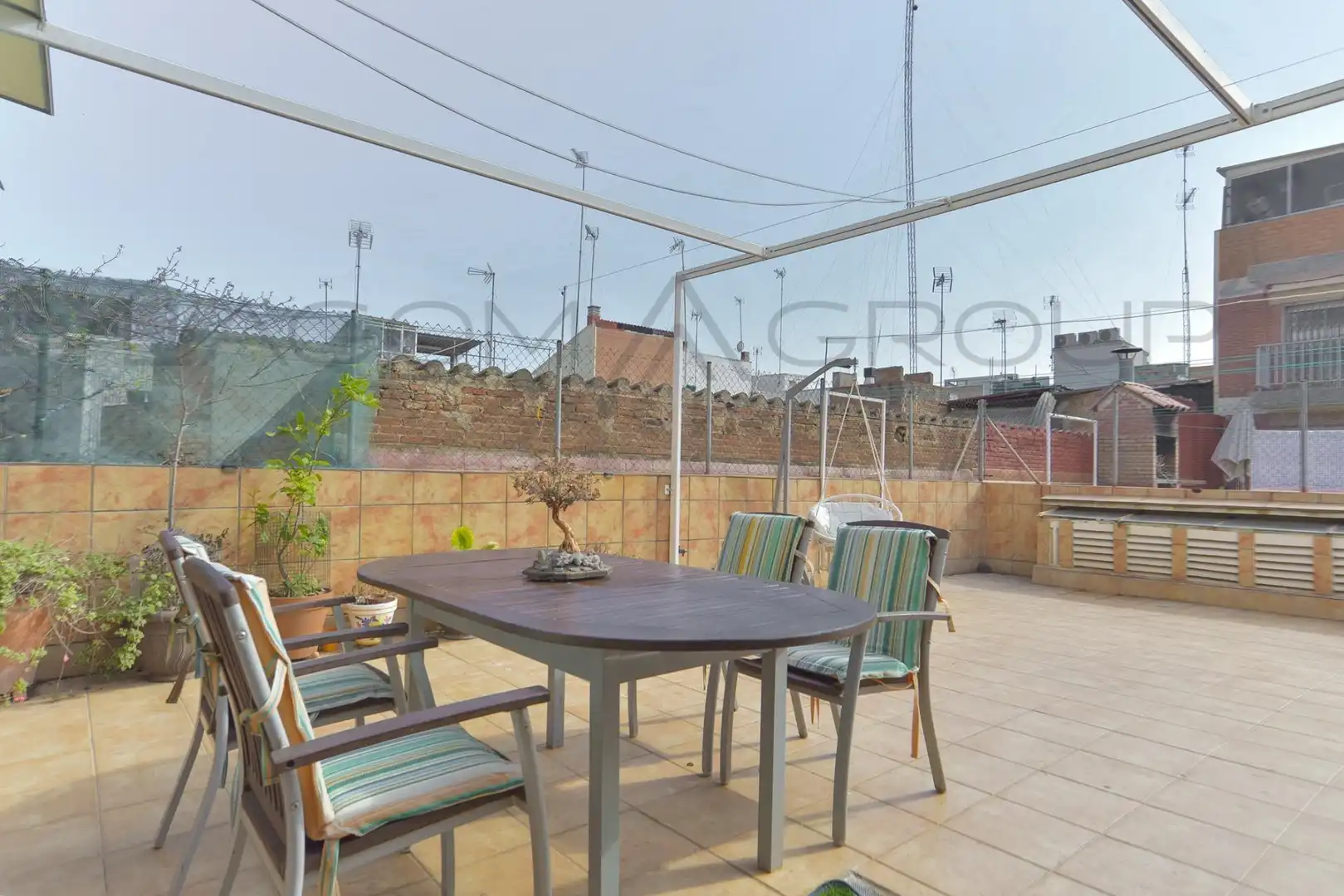 Terrasse von Wohnung zum Verkauf in Gavà mit Klimaanlage, Heizung und Privatgarten