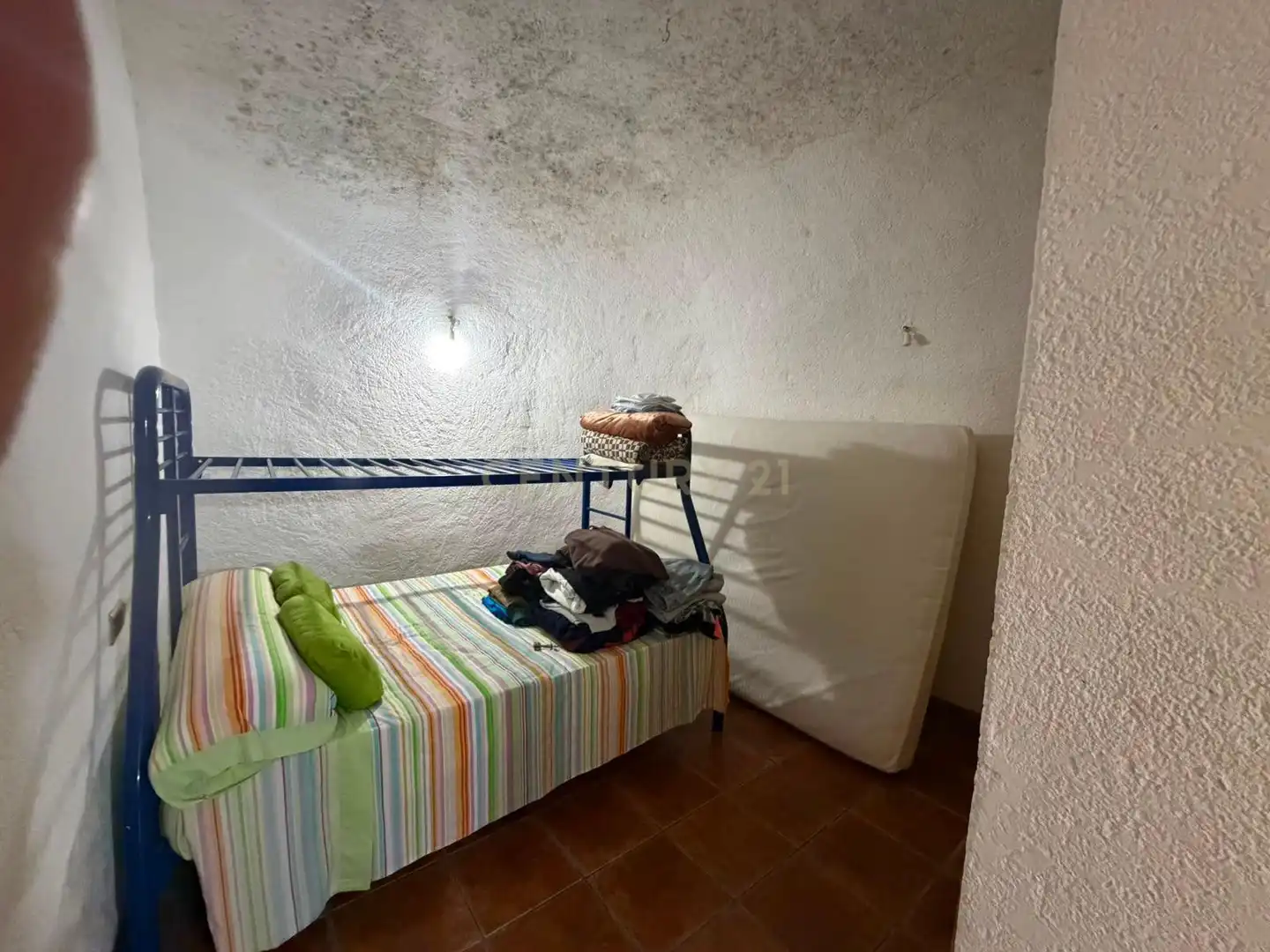Dormitori de Apartament en venda en Valle del Zalabí amb Alarma