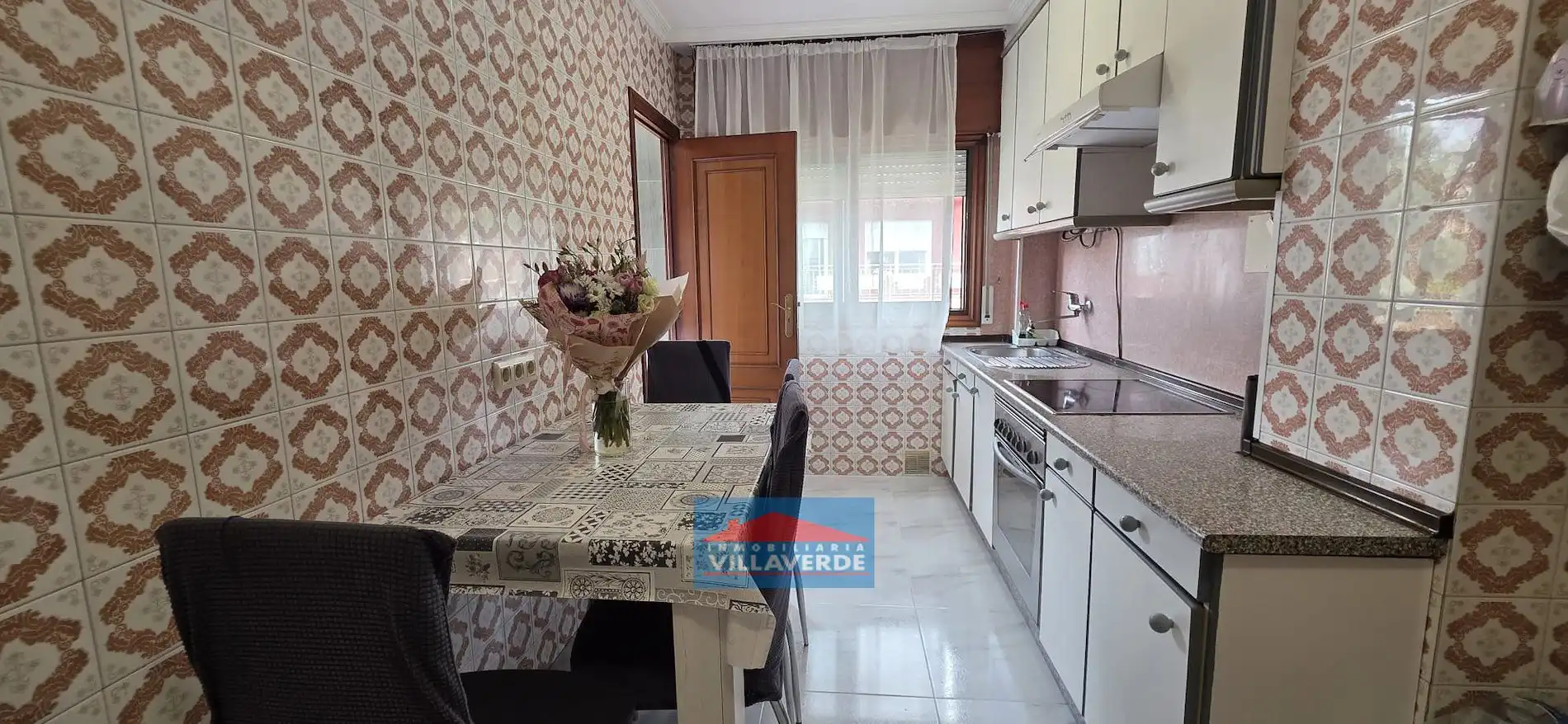 Kitchen of Flat for sale in Cangas   with Heating, Storage room and Furnished