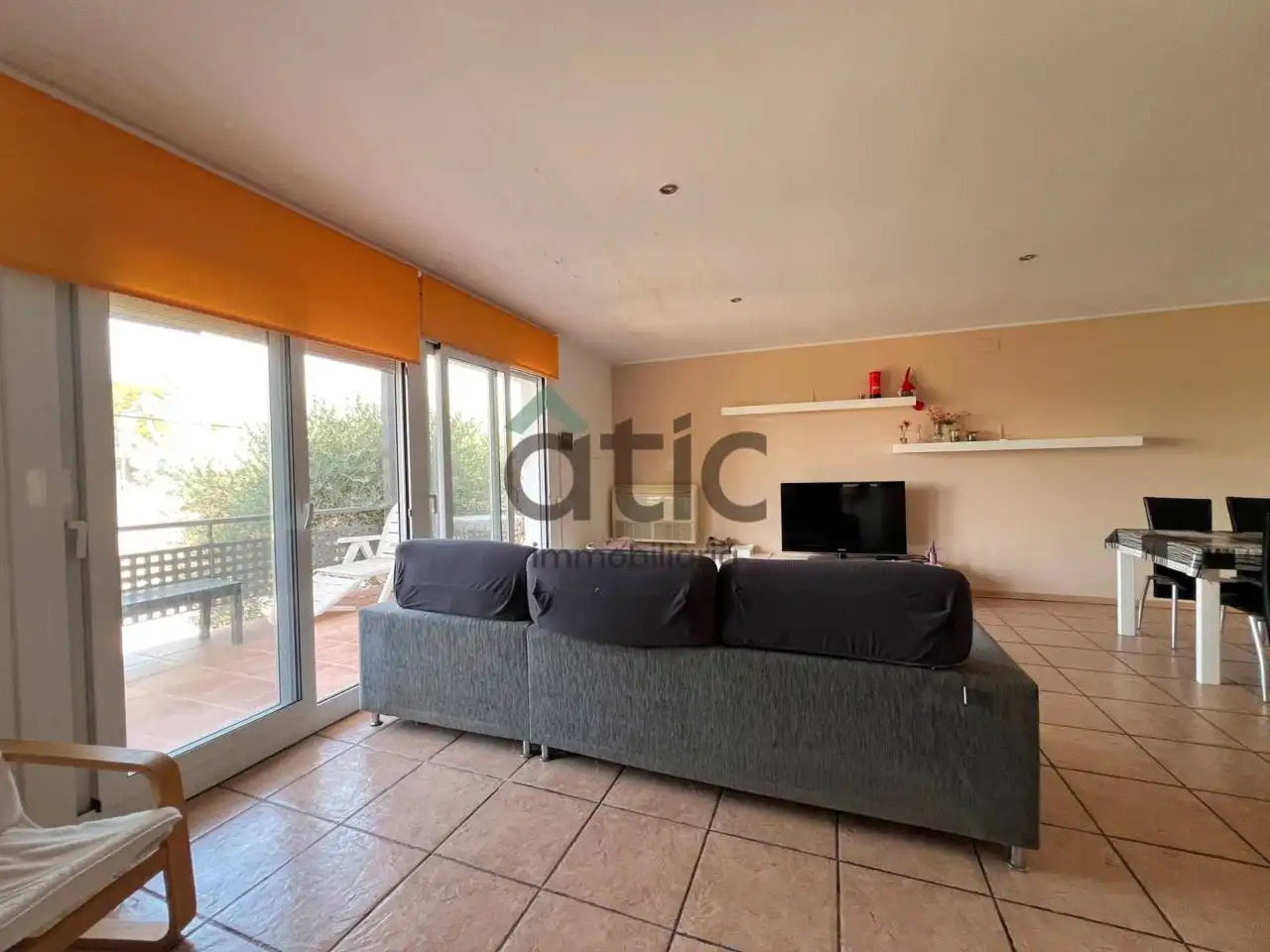 House with garden for sale in Calle Pau Casals, imagen 4