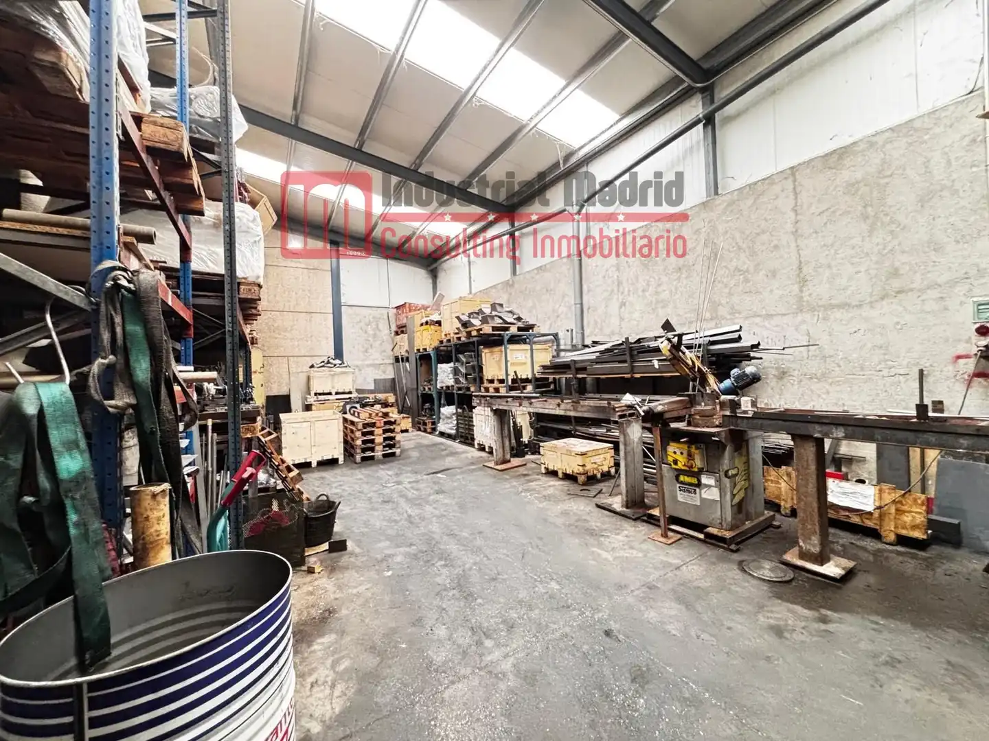 Exterior view of Industrial buildings for sale in Loeches