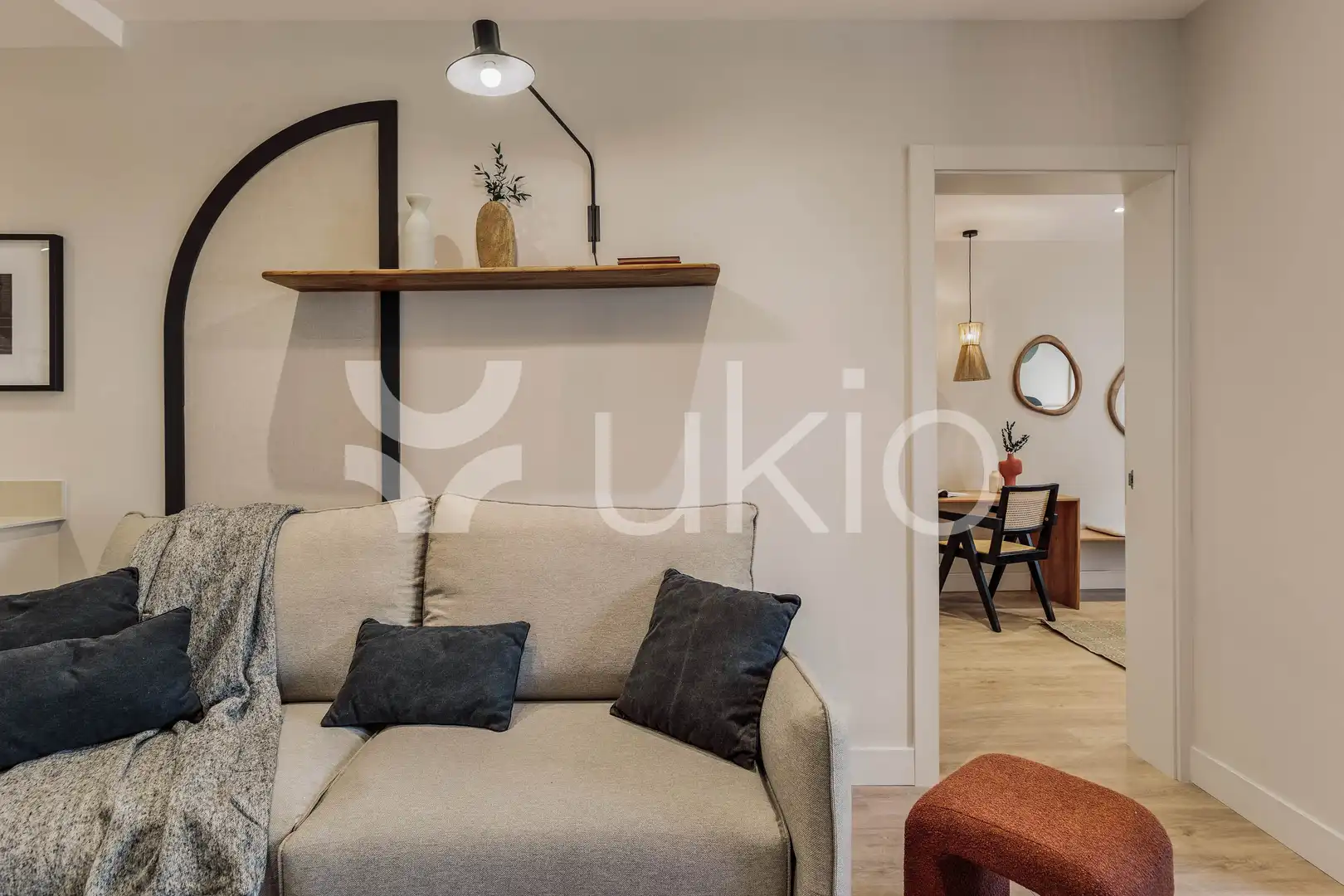Apartament de lloguer amb opció a compra a Carrer de Balmes, El Putget i el Farró