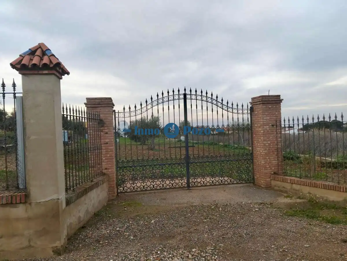 Terreno rustico in vendita a Almendralejo, imagen 2