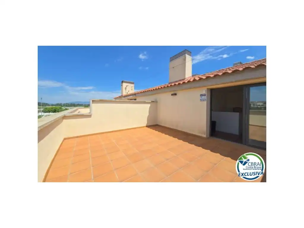 Terrace of Duplexes for sale in Figueres  with Air Conditioner and Furnished