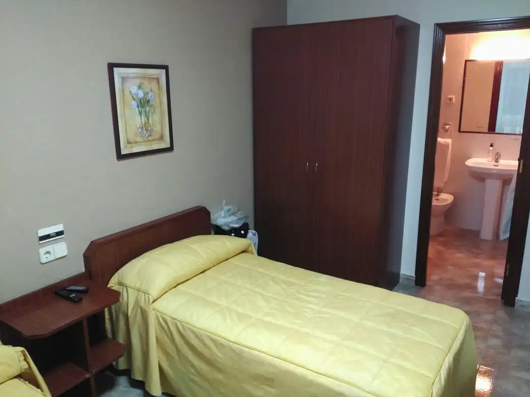 Bedroom of Buildings for sale in El Pont de Suert