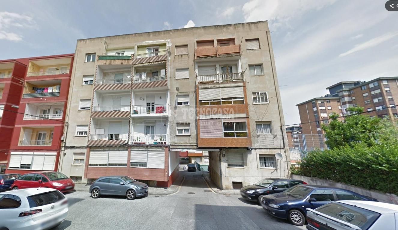 Vista exterior de Pis en venda en Santander amb Calefacció i Terrassa