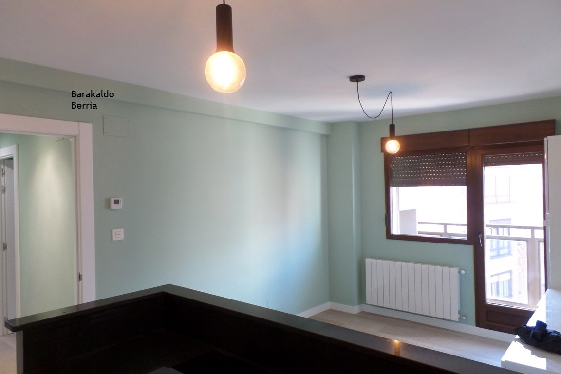 Cuina de Pis en venda en Barakaldo  amb Calefacció, Forn i Rentadora