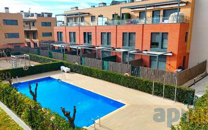 Piscina de Casa adosada en venda en Castell-Platja d'Aro amb Aire condicionat, Calefacció i Jardí privat