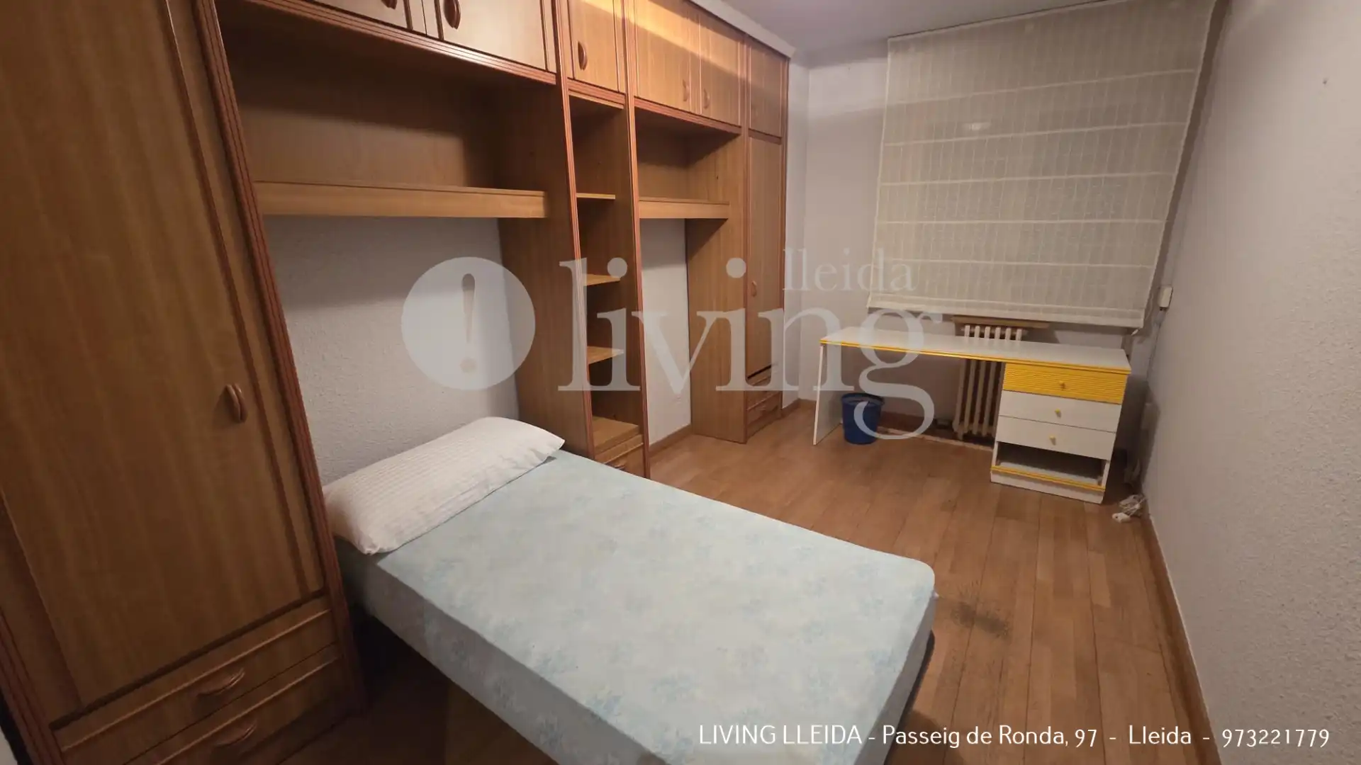 Bedroom of Flat for rent in Lleida  with Air Conditioner, Heating and Parquet flooring