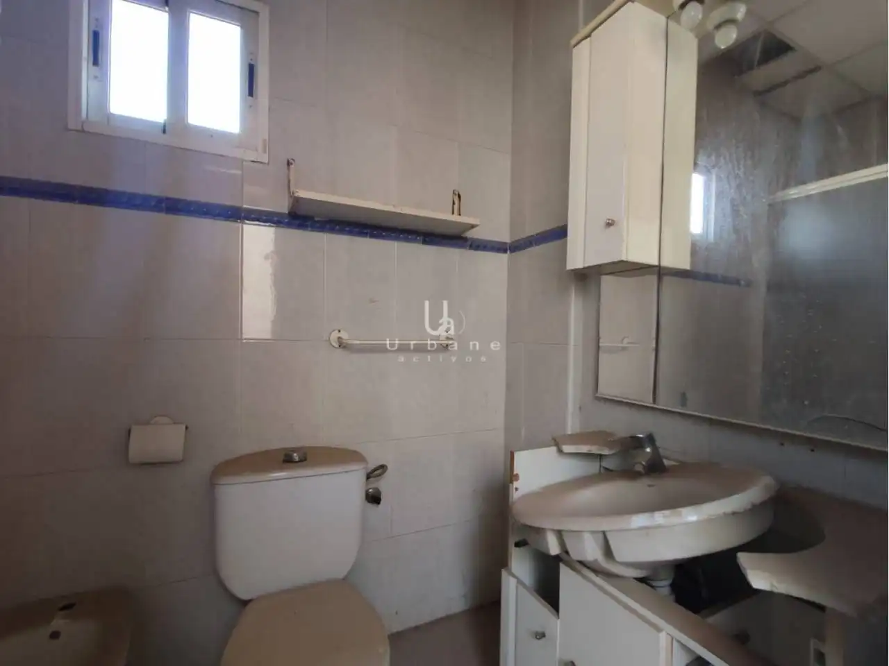 Baño de Edificio en venta en Murcia