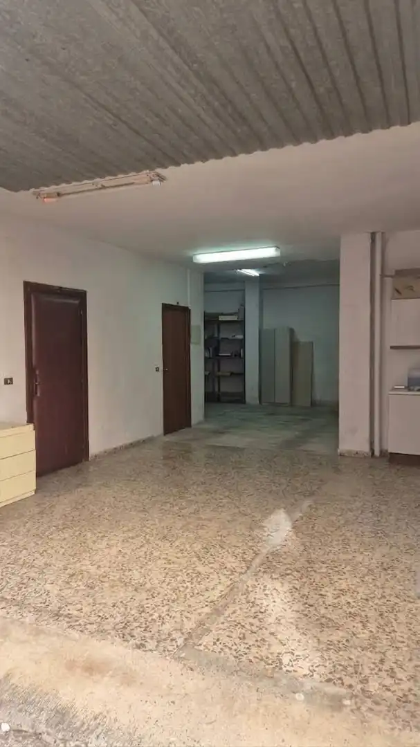 Local commercial à vendre à Calle Santa Bárbara, imagen 2