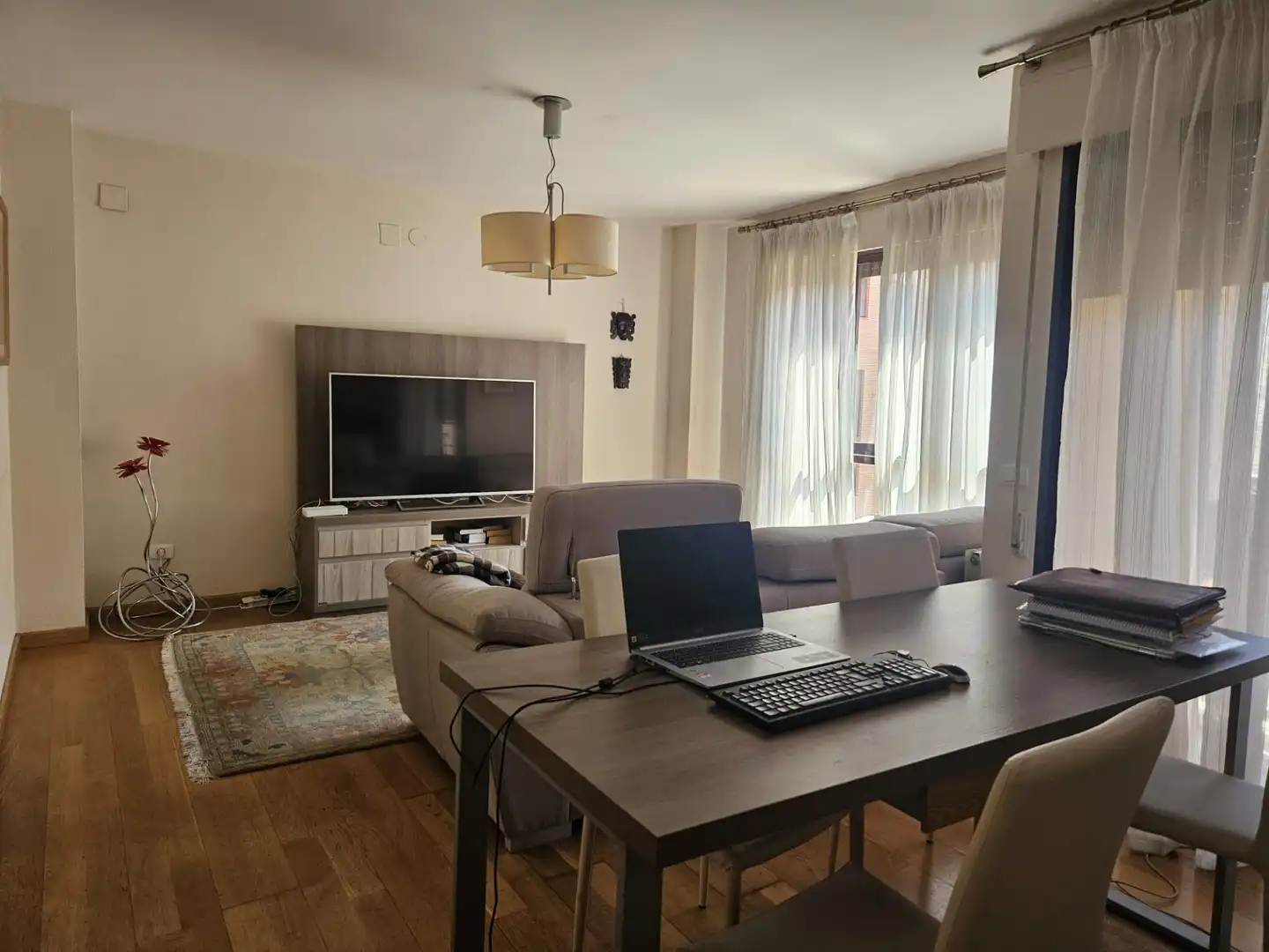 Sala d'estar de Pis en venda en Castellón de la Plana / Castelló de la Plana amb Aire condicionat, Calefacció i Jardí privat