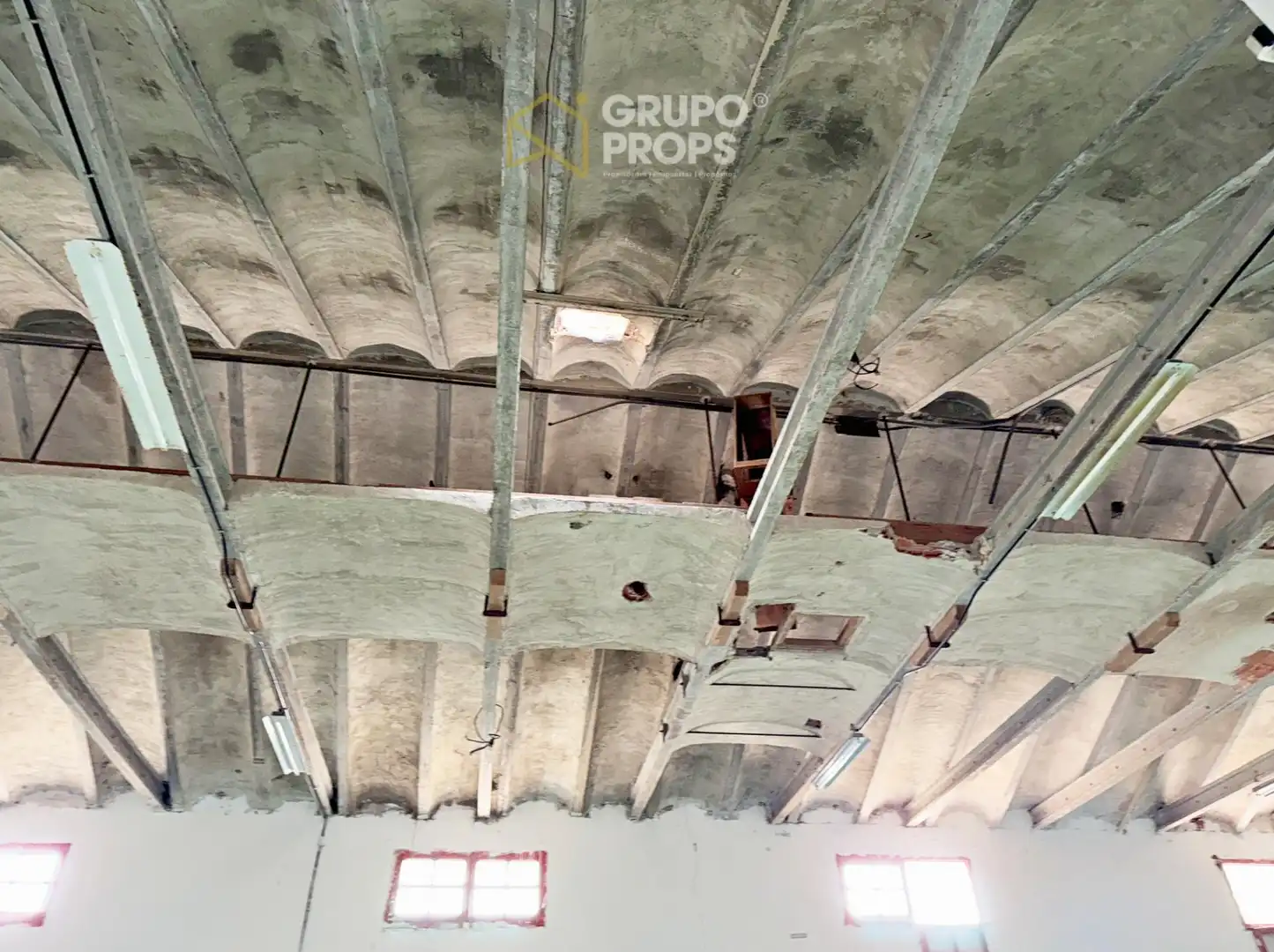 Industrial buildings for sale in Aranjuez