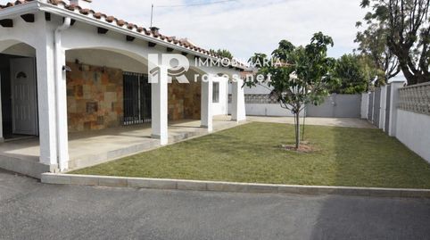 Foto 3 de Casa o xalet en venda a Montgri, Montgrí, Empuriabrava