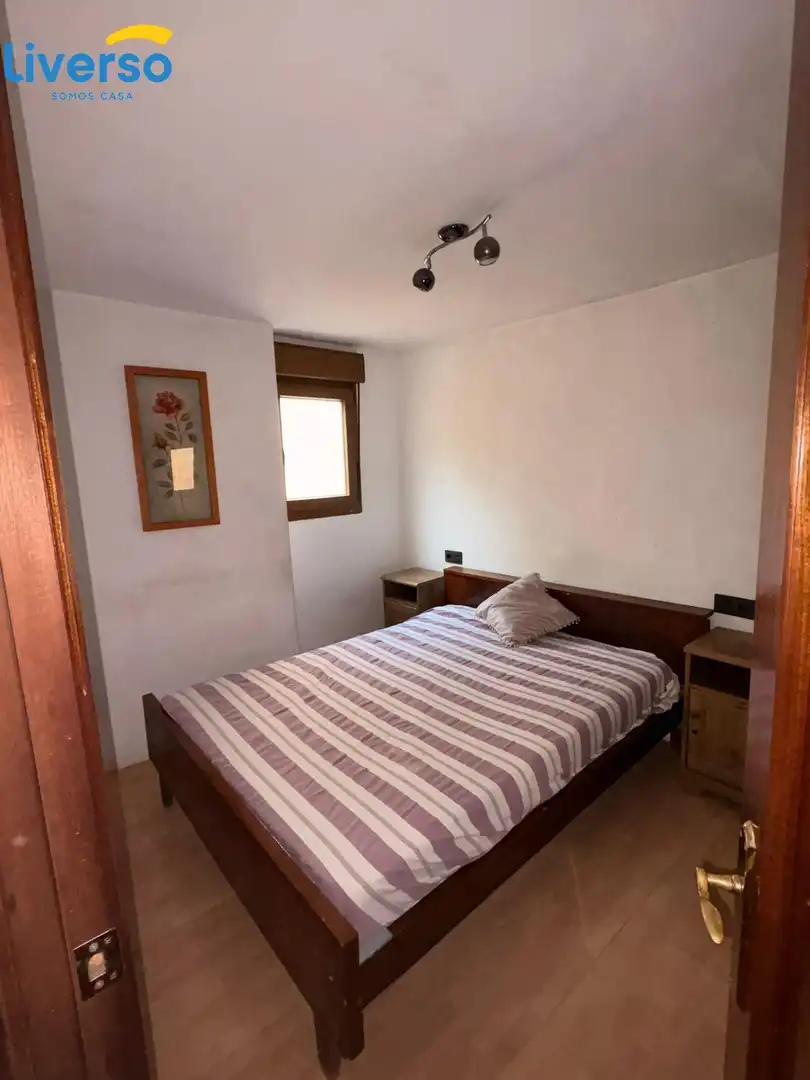 Habitación de Casa o chalet en venta en Cerezo de Río Tirón con Amueblado y Alarma