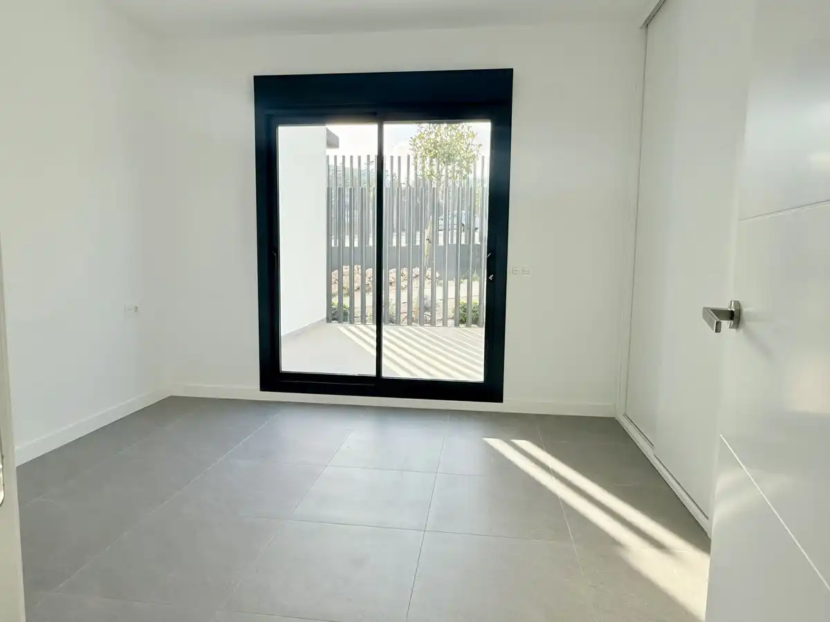 Home with pool for sale in El Faro de Calaburra - Chaparral, imagen 10