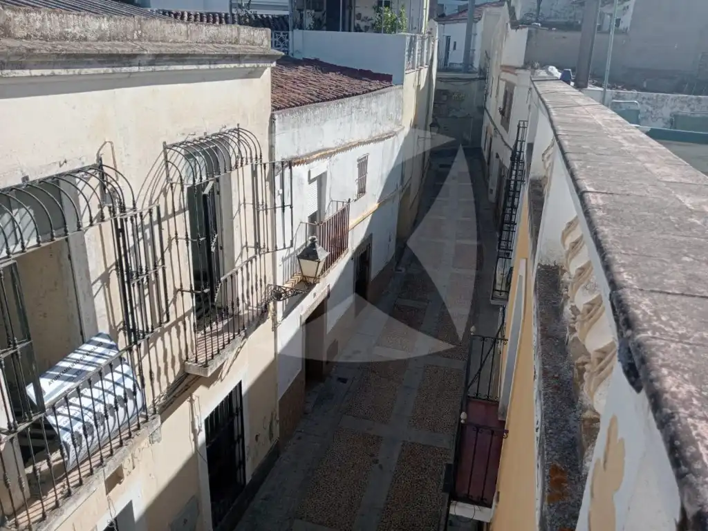 House with balcony for sale in Calle Cespedes, imagen 37