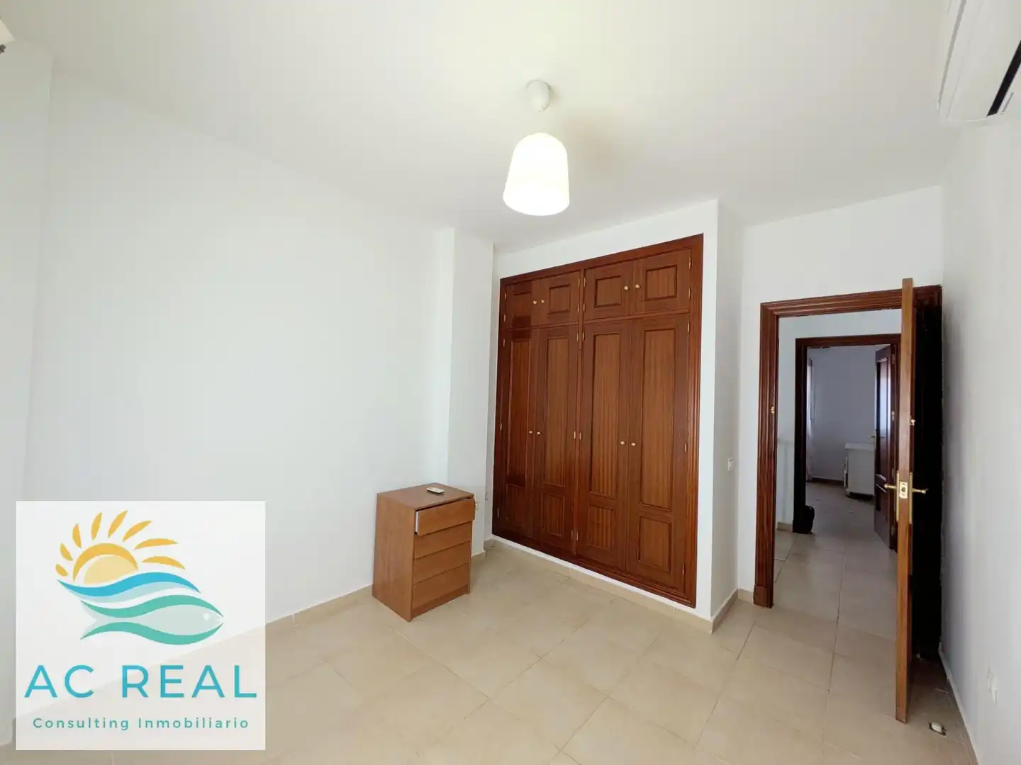 Habitación de Casa adosada en venta en Ayamonte con Aire acondicionado, Jardín privado y Terraza