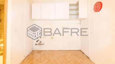 Foto 5 de Piso en venta en Calle Cristo de la Victoria, Pradolongo, Madrid Capital