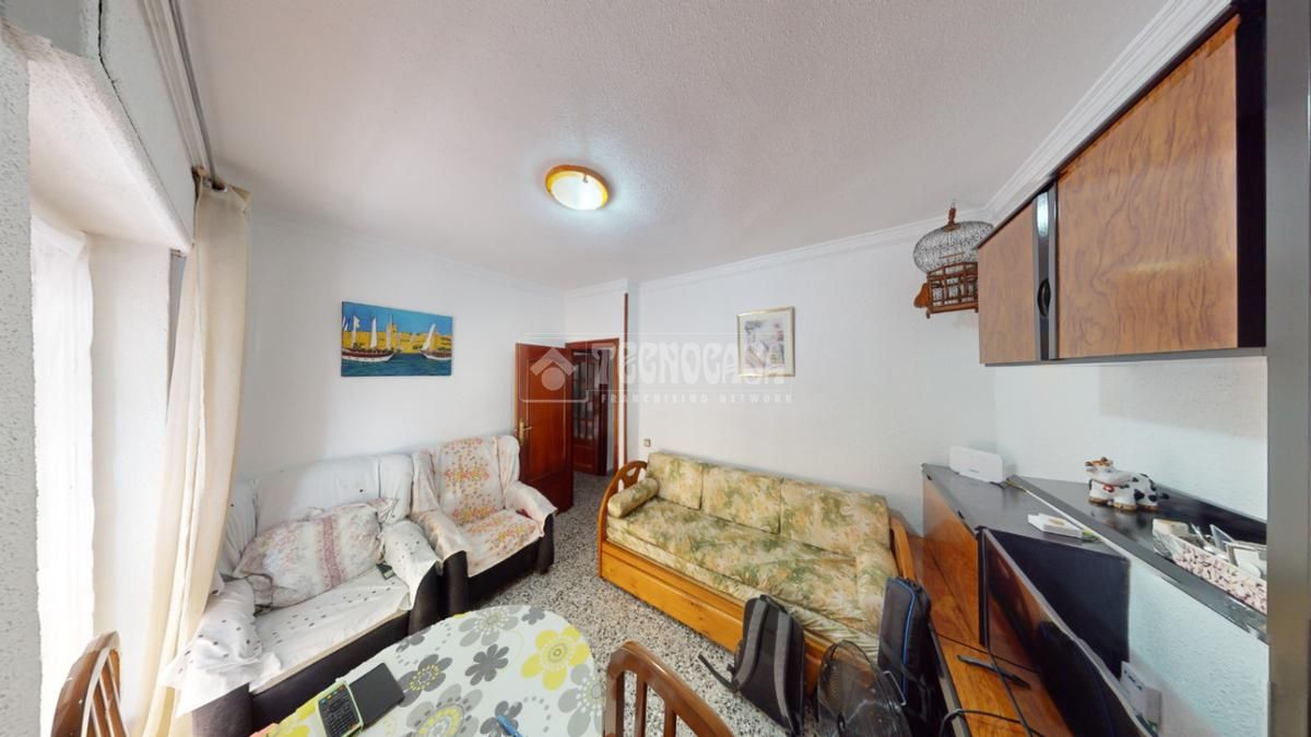 Living room of Flat for sale in Alicante / Alacant  with Furnished, Washing machine and Microwave