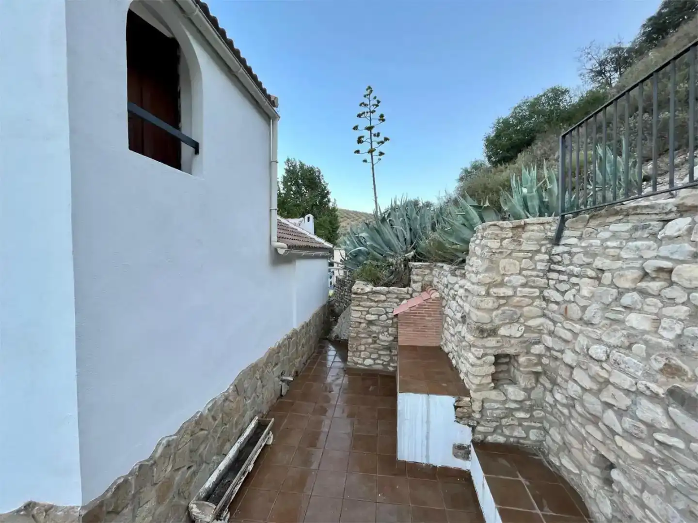 Vista exterior de Pis en venda en Loja amb Jardí privat, Traster i Piscina