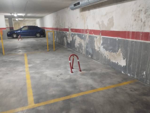 Garaje en Venta en Santiago el Mayor