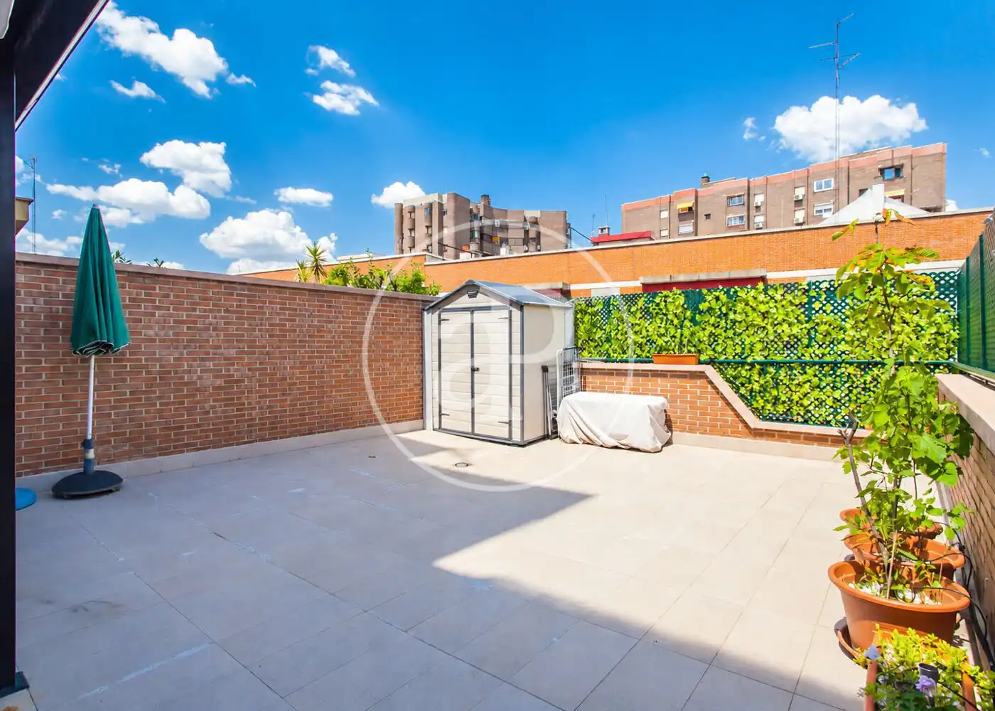 Flat for rent in Calle A. Baldasano, Colina
