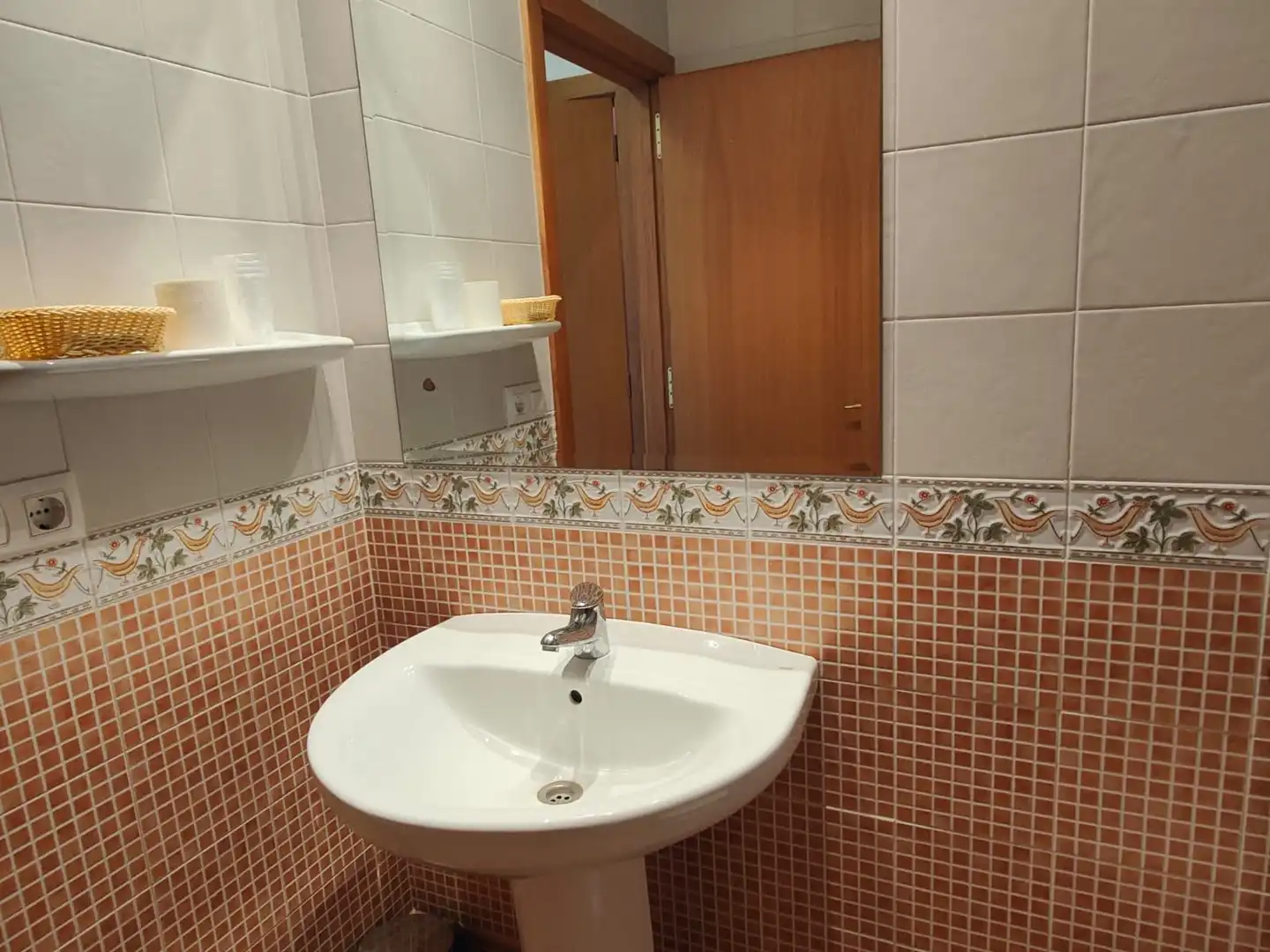 Bathroom of Buildings for sale in Sant Aniol de Finestres
