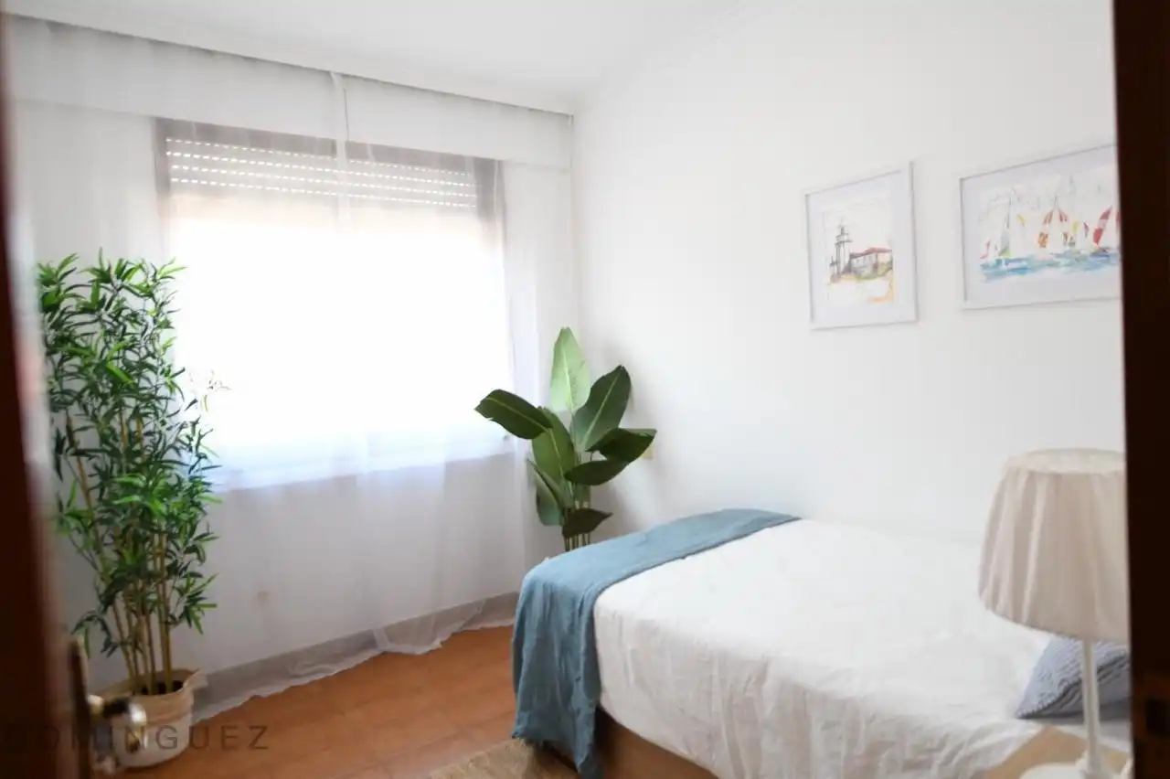 Habitación de Apartamento en venta en A Guarda   con Calefacción, Piscina y Piscina comunitaria